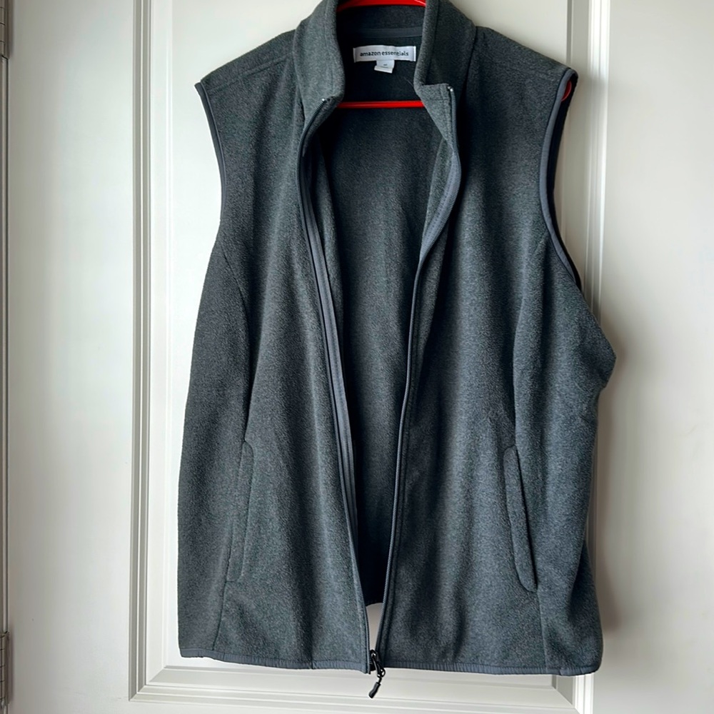 Women’s Fleece Vest